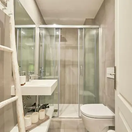 Center Marques Ii * Lisbon