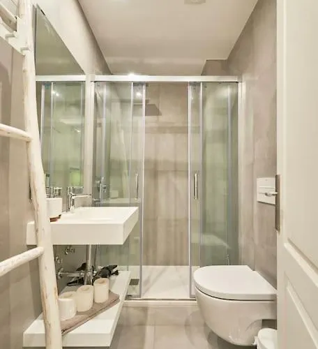 Center Marques Ii * Lissabon